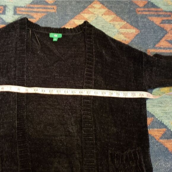 3 for $25 Dip Cardigan - Picture 9 of 12